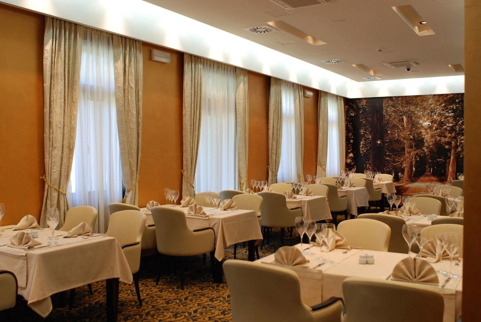Hotel Hercegovina Ilidža Zewnętrze zdjęcie