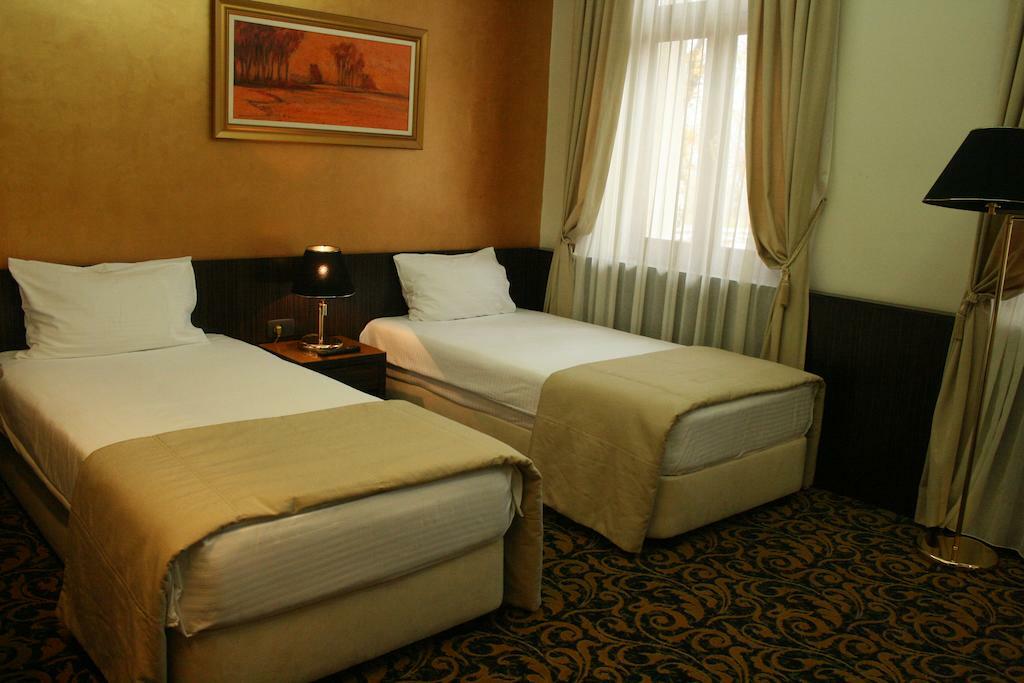 Hotel Hercegovina Ilidža Zewnętrze zdjęcie
